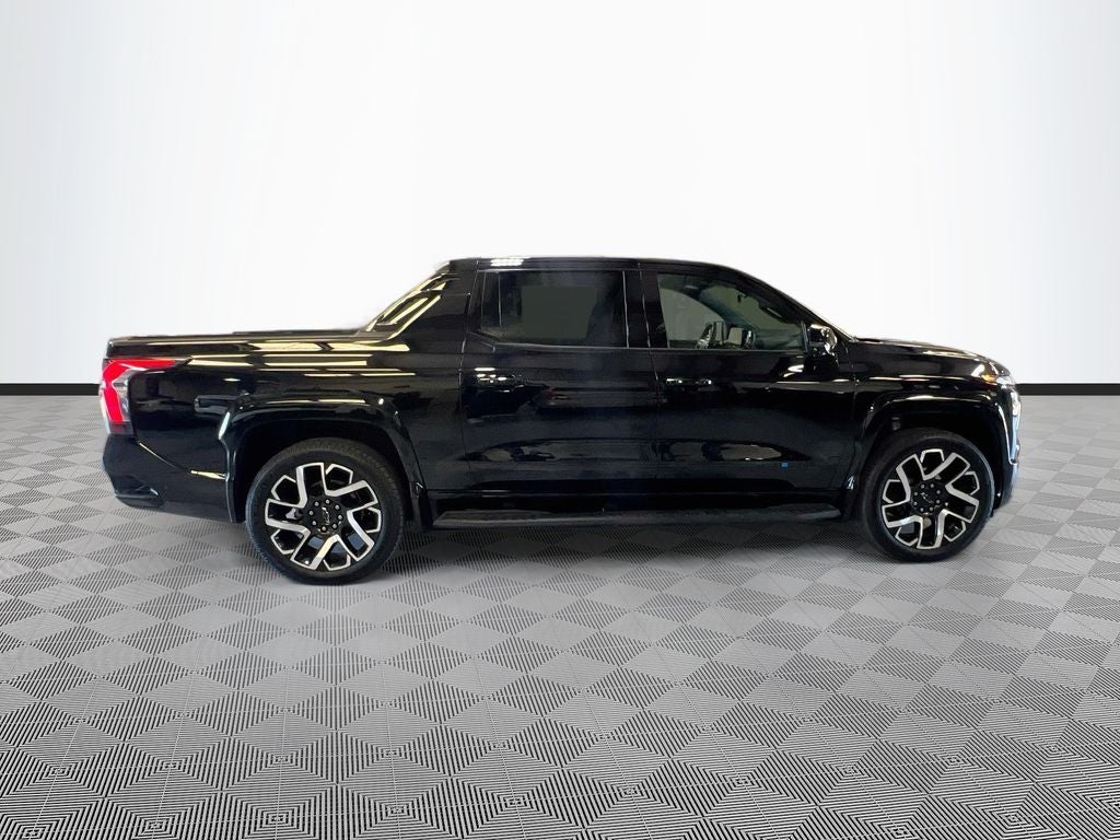 2024 Chevrolet Silverado EV RST