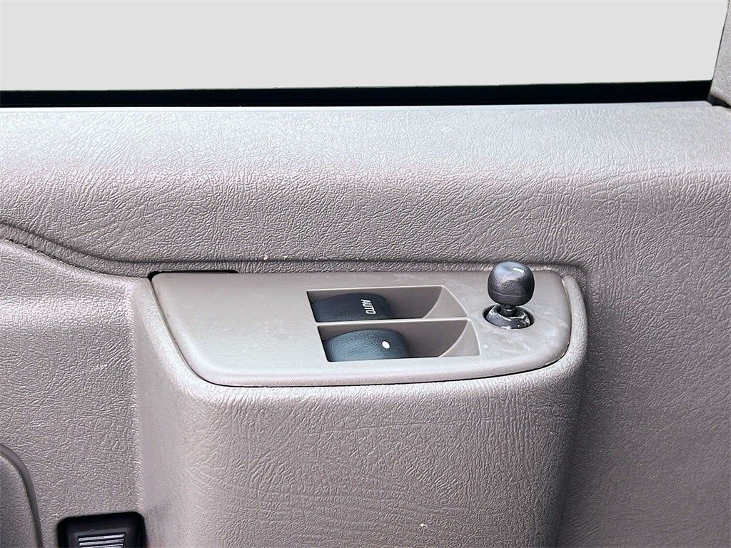 2022 GMC Savana 3500 LT