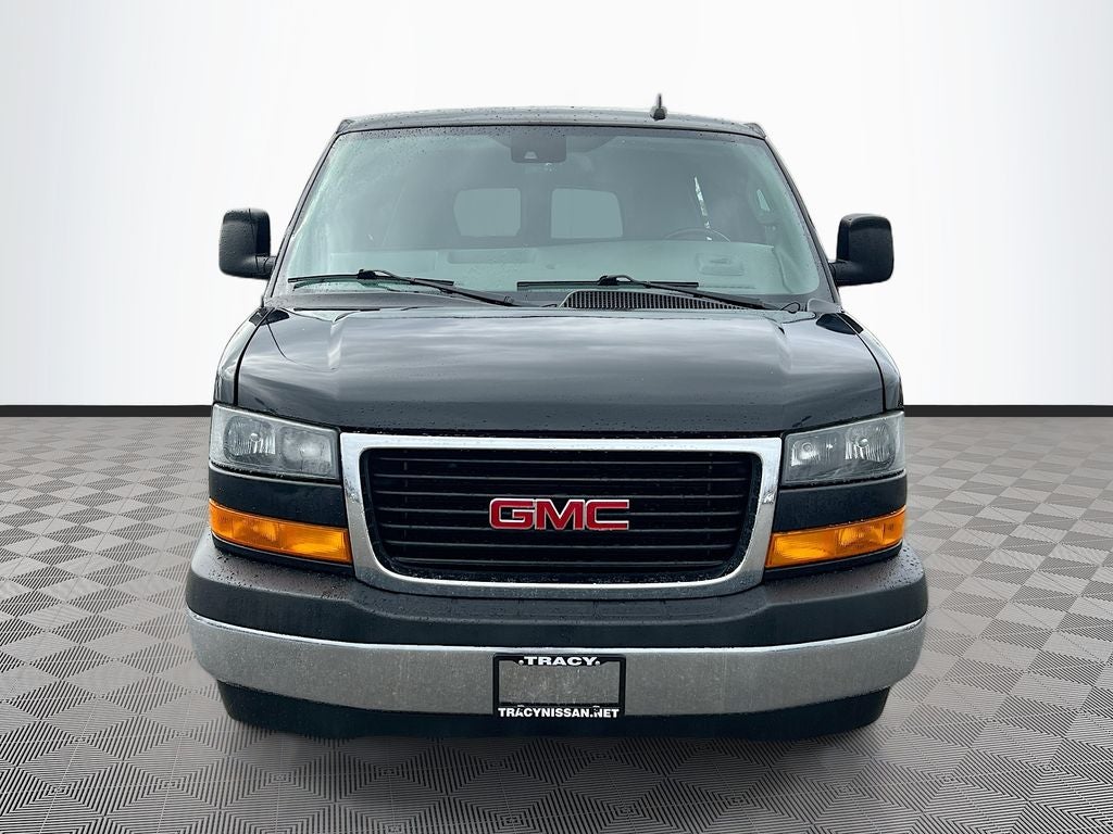 2022 GMC Savana 3500 LT