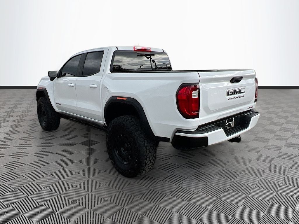 2023 GMC Canyon AT4