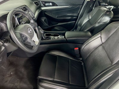 2023 Nissan Maxima SV