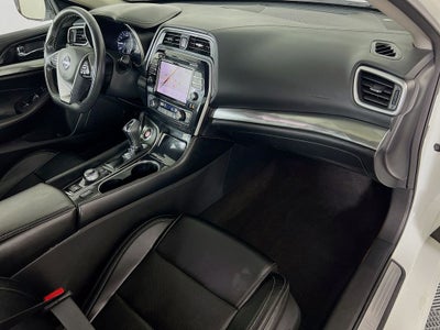 2023 Nissan Maxima SV