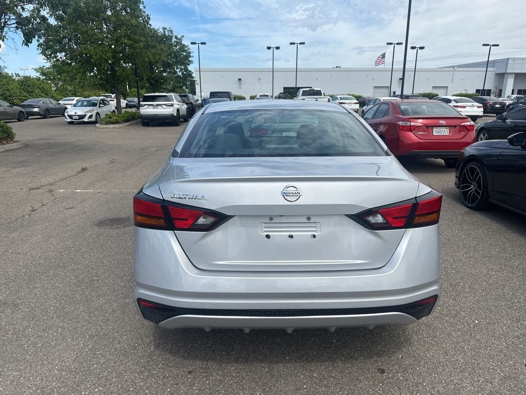 2022 Nissan Altima 2.5 S