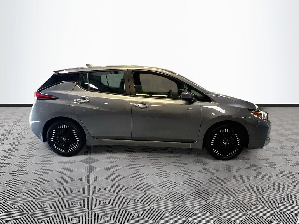 2024 Nissan Leaf SV Plus