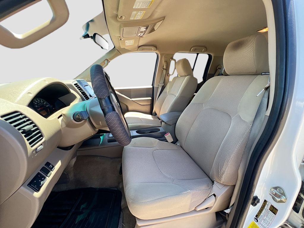 2016 Nissan Frontier SV