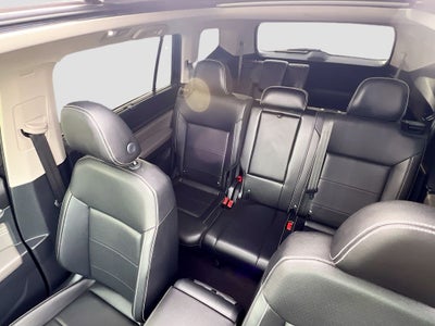 2021 Volkswagen Atlas 3.6L V6 SE w/Technology R-Line