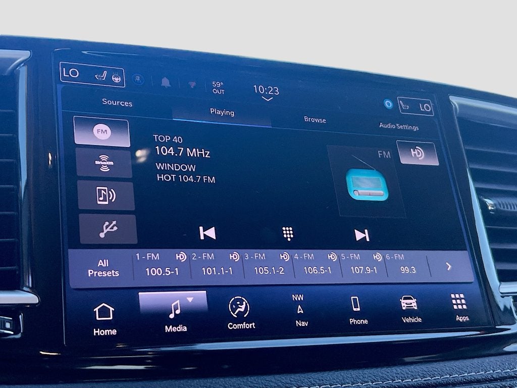 2024 Chrysler Pacifica Hybrid Select