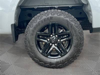 2024 Chevrolet Silverado 1500 Custom Trail Boss