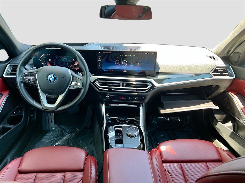 2023 BMW 3 Series 330e iPerformance