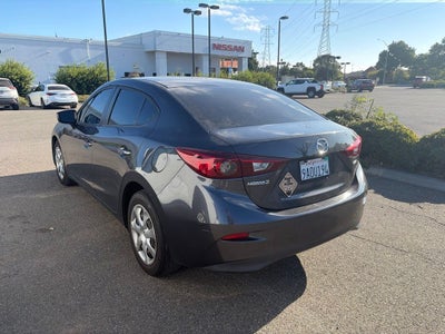 2016 Mazda Mazda3 i Sport