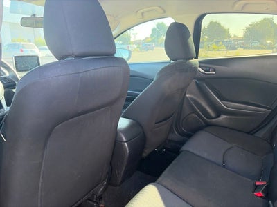 2016 Mazda Mazda3 i Sport