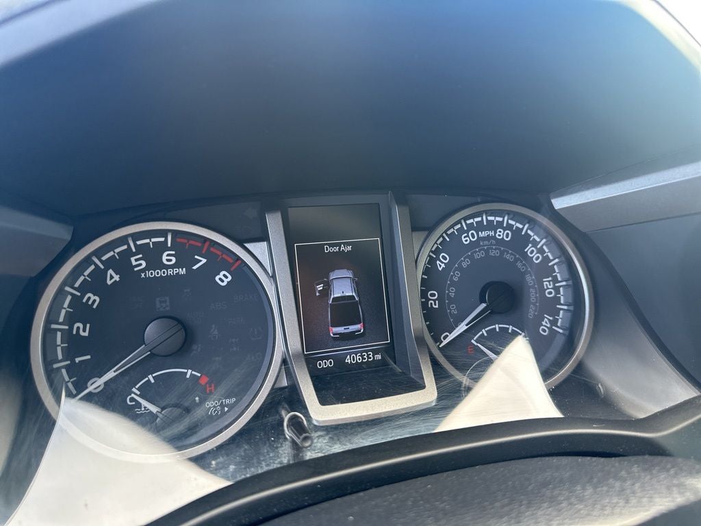 2022 Toyota Tacoma SR5 V6