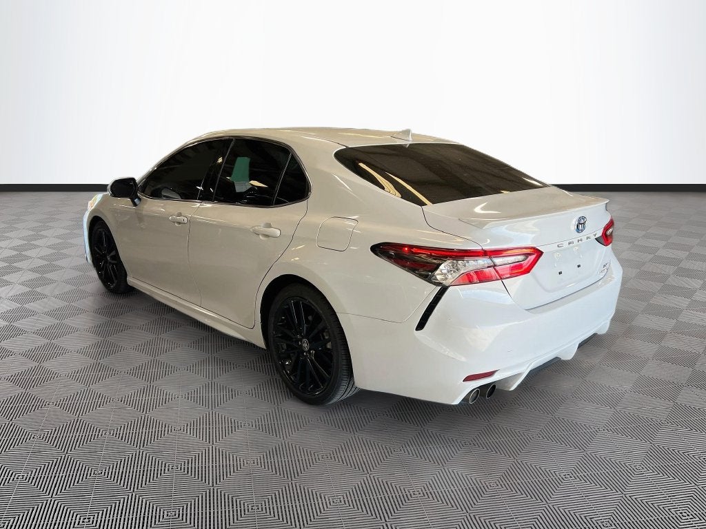 2022 Toyota Camry Hybrid XSE