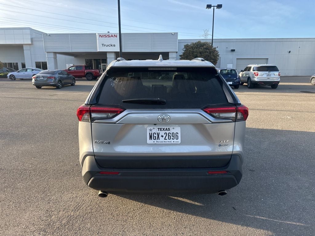 2025 Toyota RAV4 Hybrid XLE