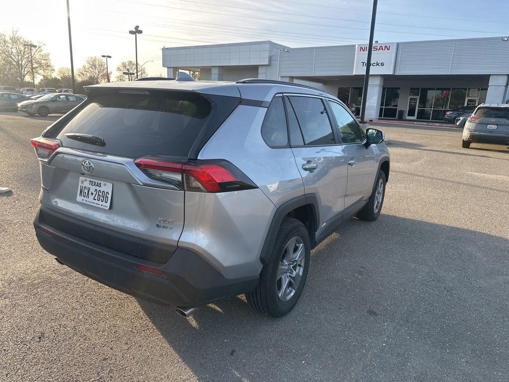 2025 Toyota RAV4 Hybrid XLE