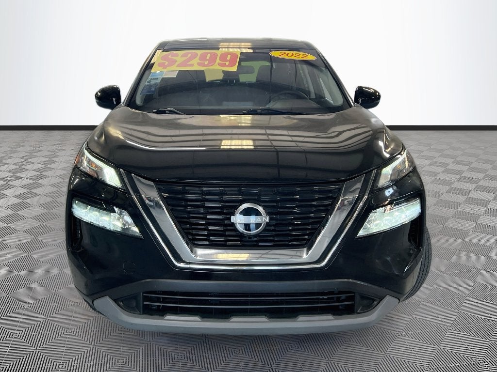 2022 Nissan Rogue SV