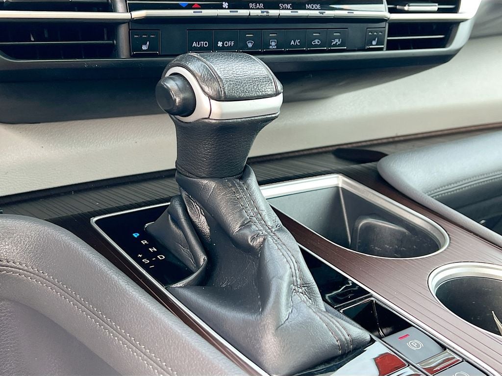 2023 Toyota Sienna XLE 7 Passenger