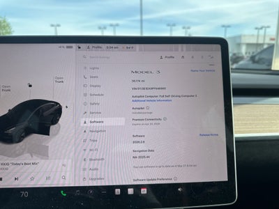 2023 Tesla Model 3 Base