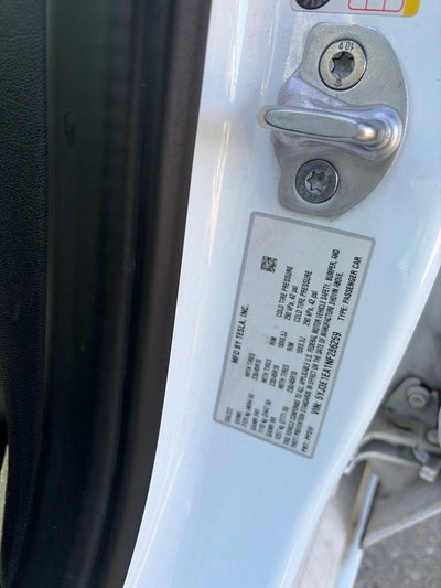 2022 Tesla Model 3 Base