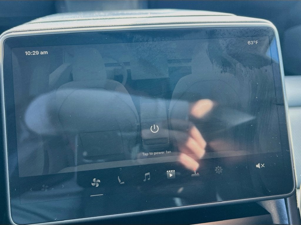2024 Tesla Model 3 Base