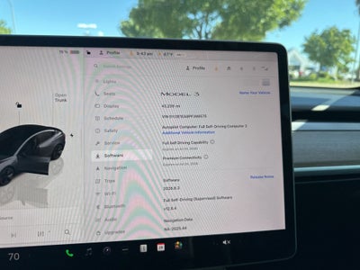 2023 Tesla Model 3 Base