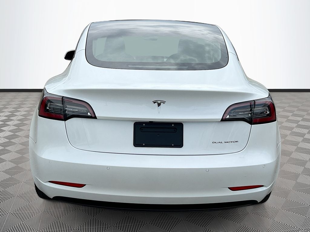 2022 Tesla Model 3 Long Range