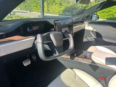 2022 Tesla Model S Base