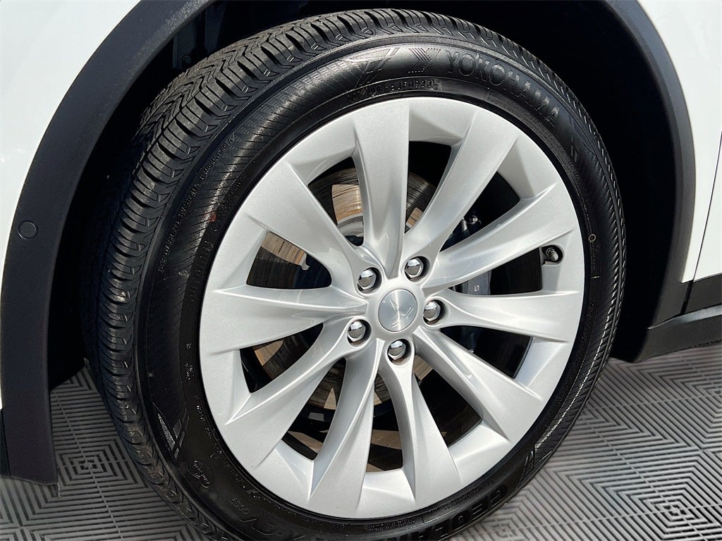 2019 Tesla Model X Long Range