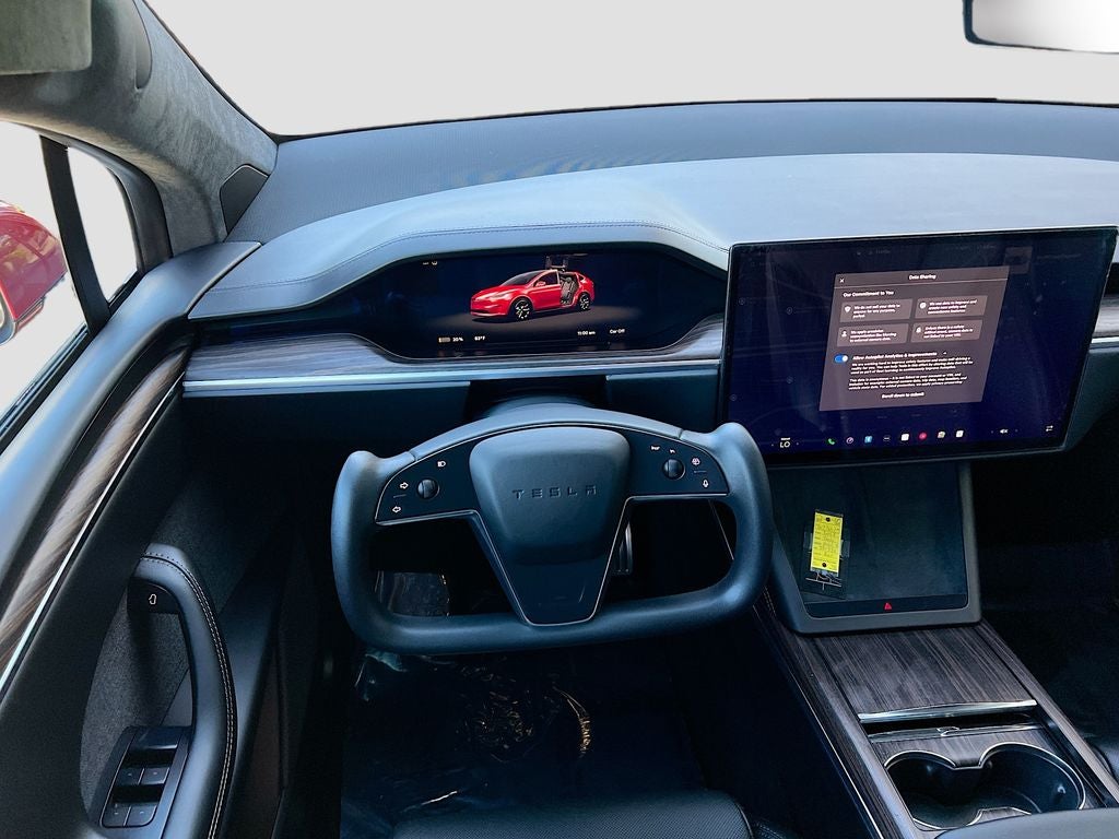 2023 Tesla Model X Standard Range