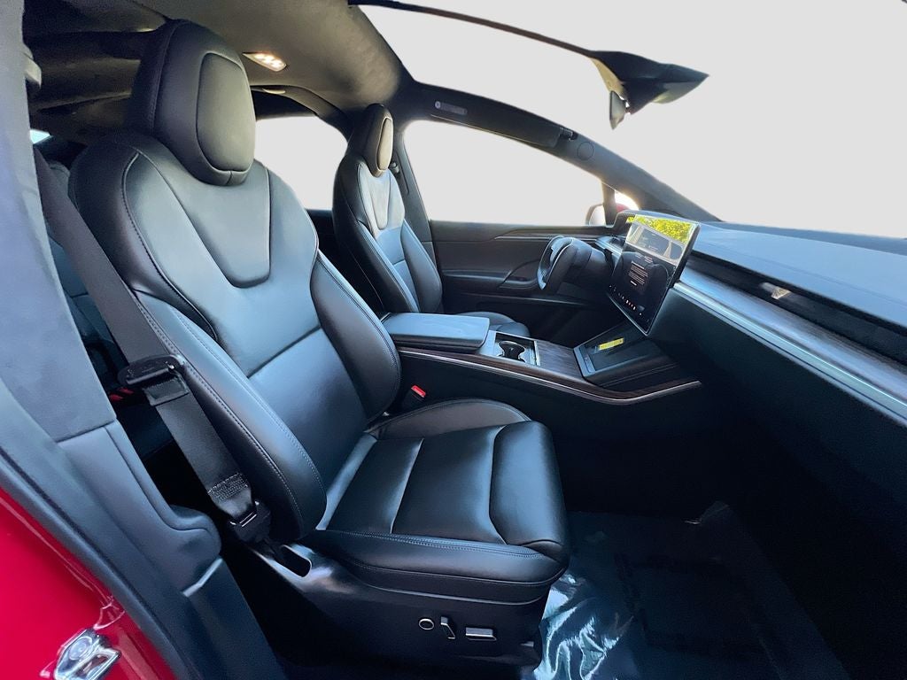 2023 Tesla Model X Standard Range