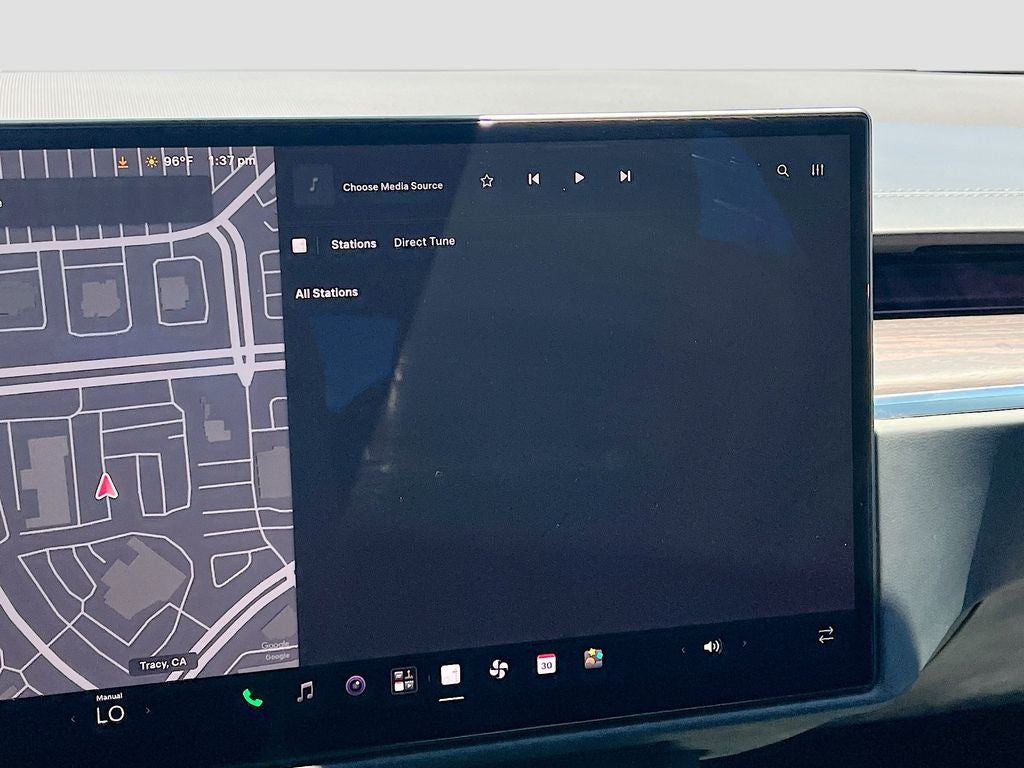 2022 Tesla Model X Base