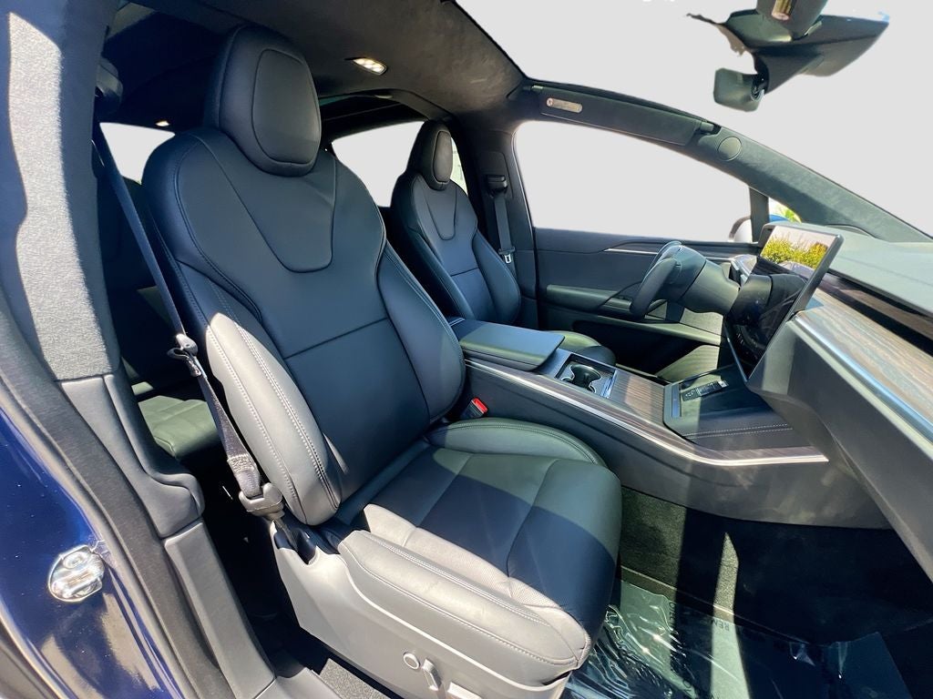 2022 Tesla Model X Base