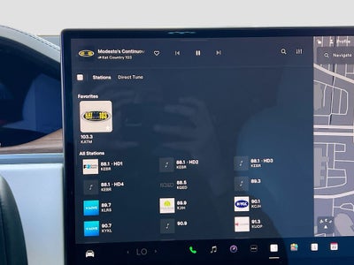 2022 Tesla Model X Base