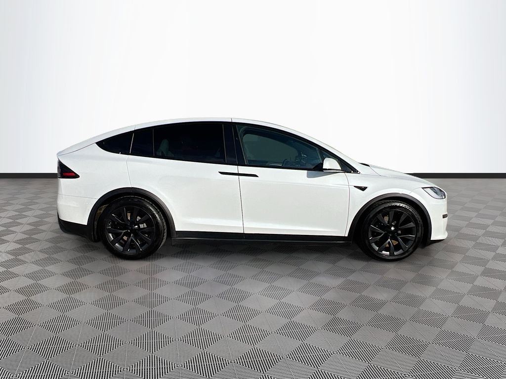 2022 Tesla Model X Base