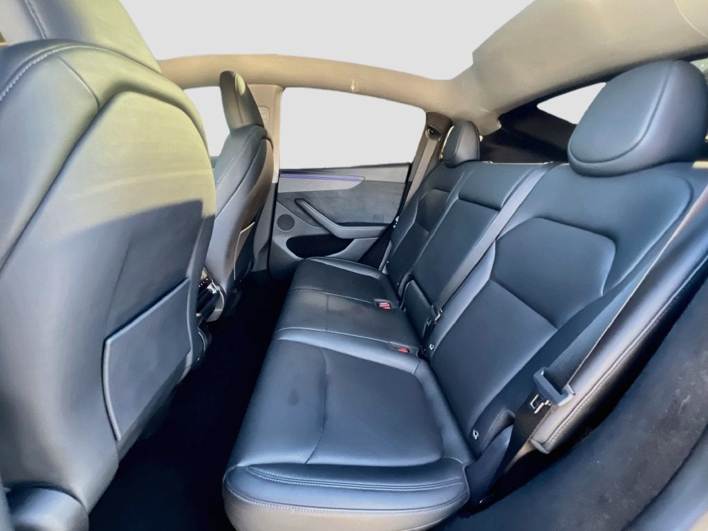 2026 Tesla Model Y Premium