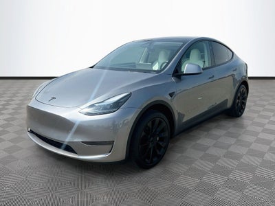 2025 Tesla Model Y Long Range