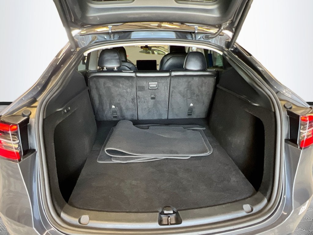 2023 Tesla Model Y Standard Range