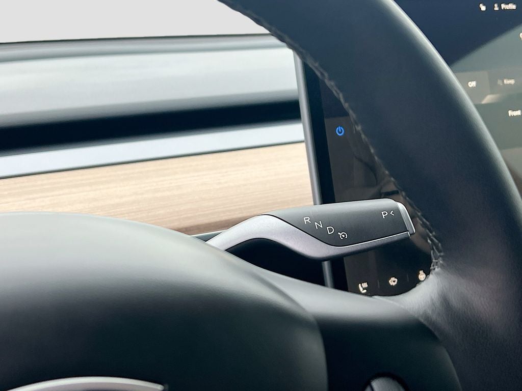 2025 Tesla Model Y Long Range