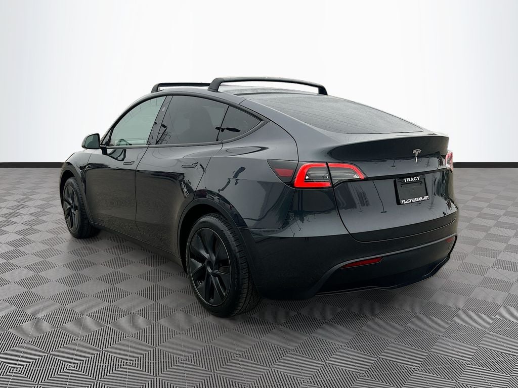 2025 Tesla Model Y Long Range