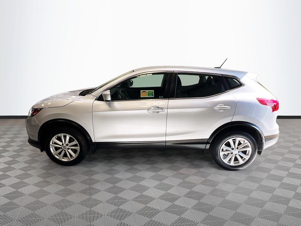 2017 Nissan Rogue Sport S