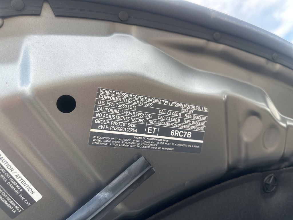 2023 Nissan Rogue SV