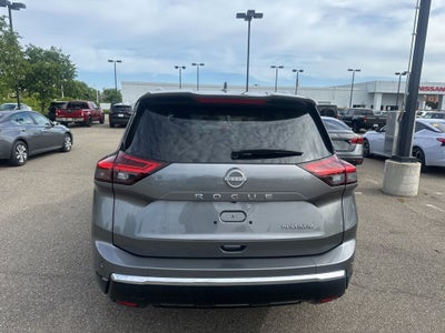 2025 Nissan Rogue Platinum