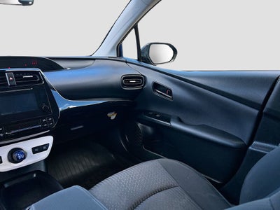 2018 Toyota Prius Two