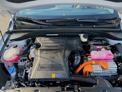 2022 Hyundai IONIQ PLUG-IN HYBRID SE