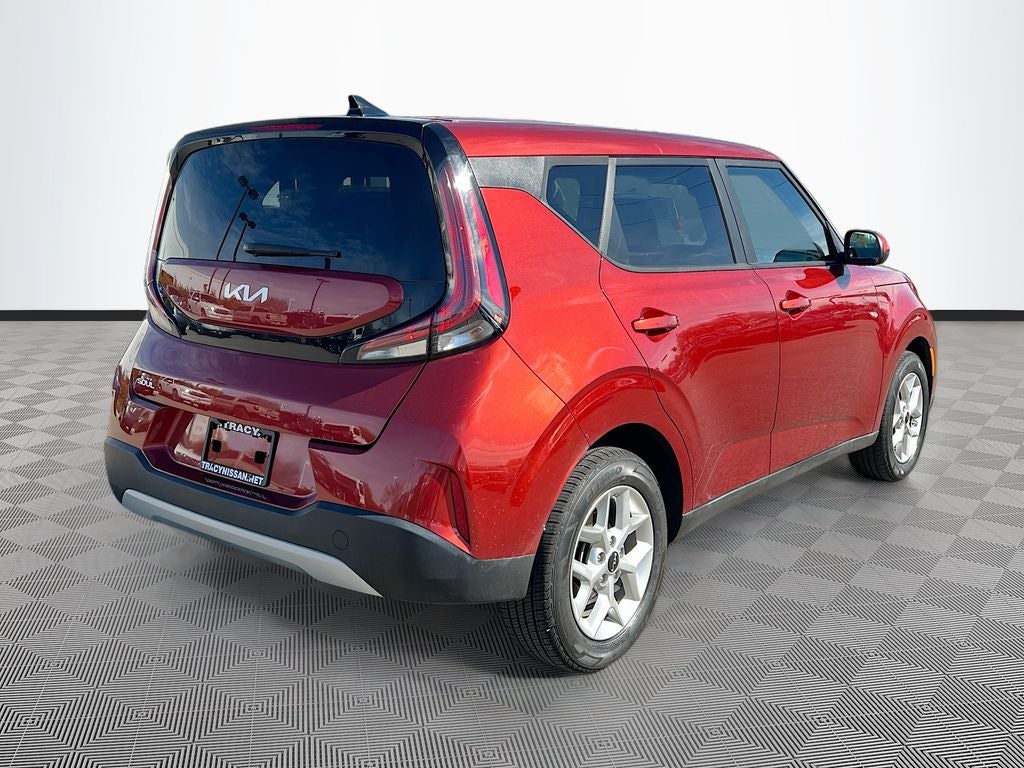 2024 Kia Soul LX