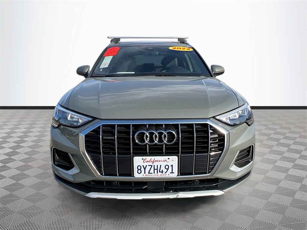2022 Audi Q3 Premium quattro