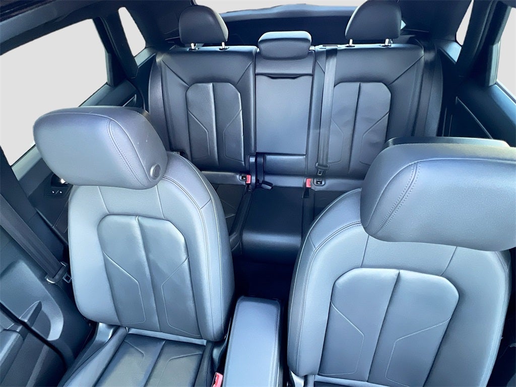 2022 Audi Q3 Premium quattro