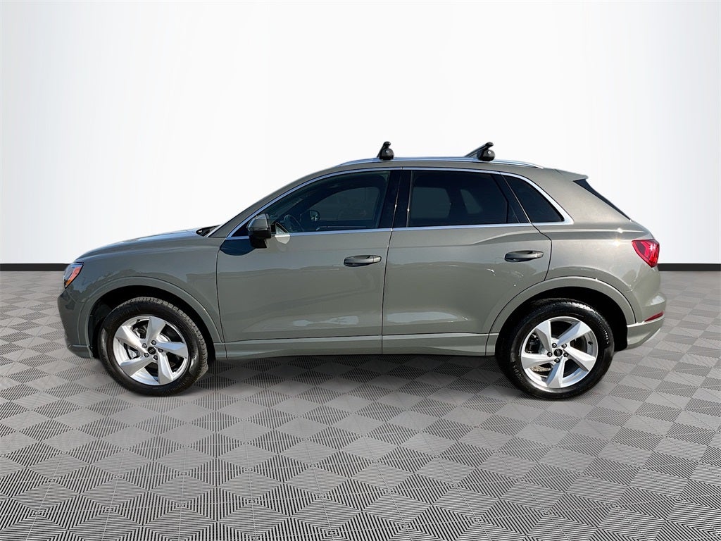 2022 Audi Q3 Premium quattro