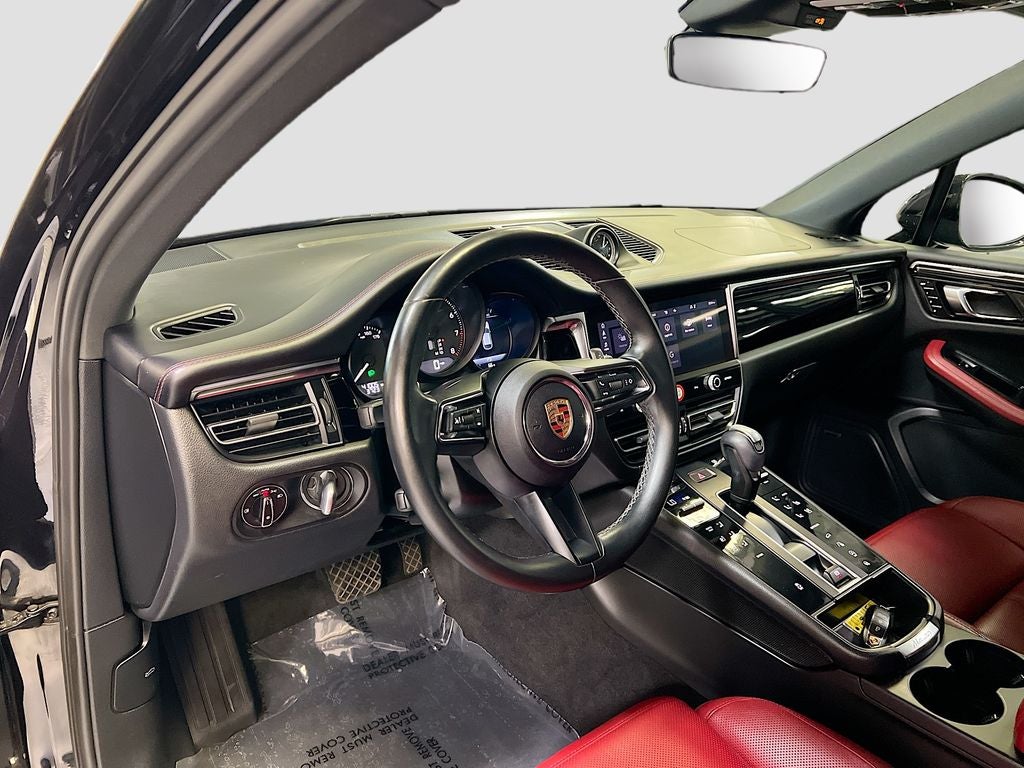 2024 Porsche Macan Base