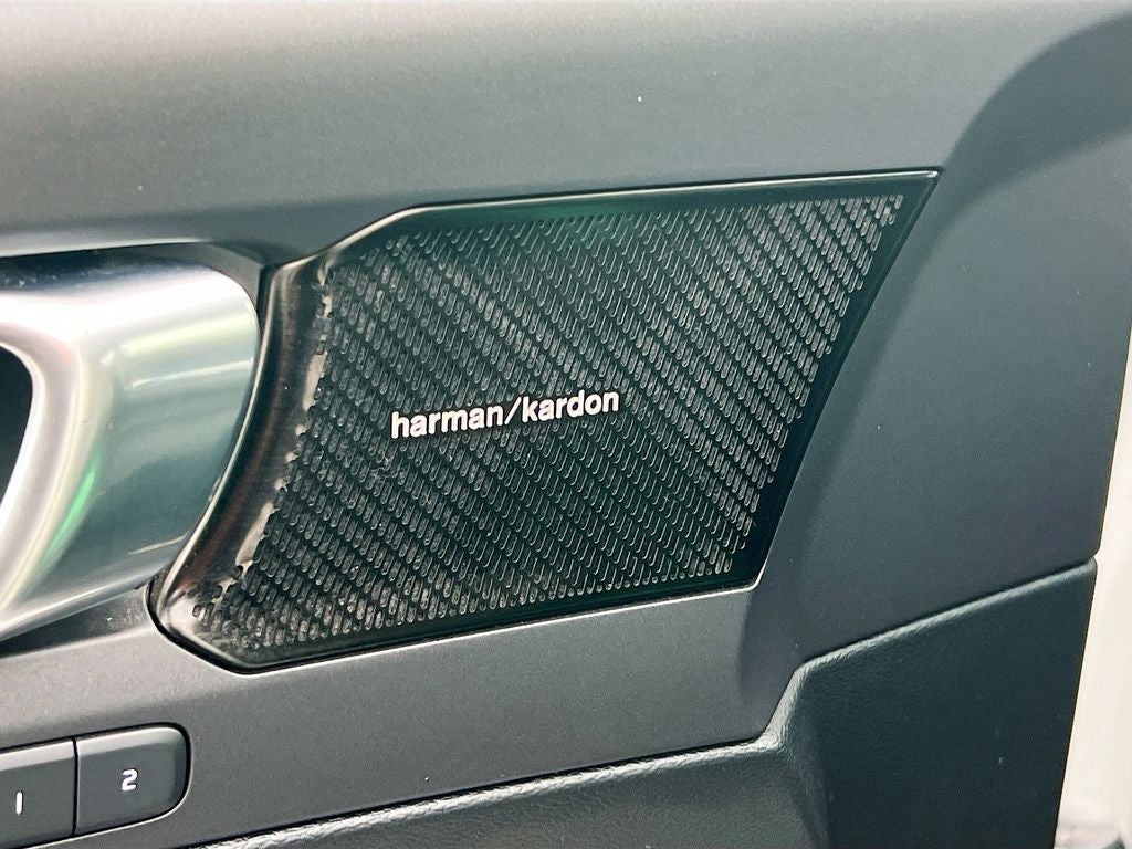 2019 Volvo XC40 T5 Inscription